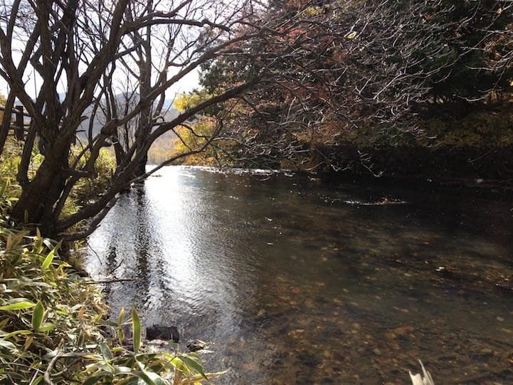 From here is Yu River (yukawa) as it forms at Yu Falls (yutaki) after leaving Lake Yu (yunoko).